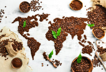 A világ kávékultúrája rendkívül változatos, és bár elsőre távolinak tűnhet, ezek az élmények otthoni környezetben is könnyen felfedezhetők.